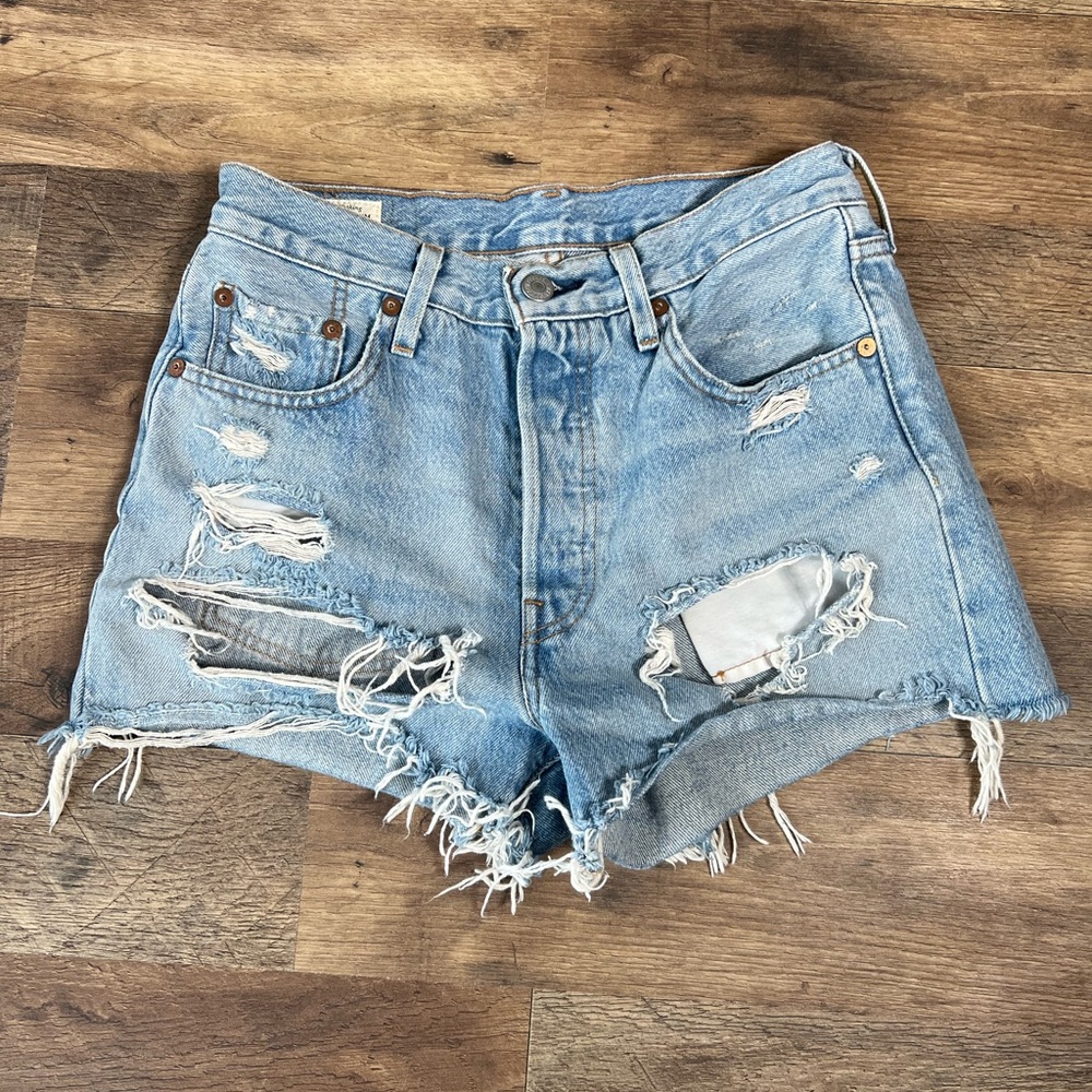 501 Levi Jean shorts great condition bottom - Picture 3 of 13